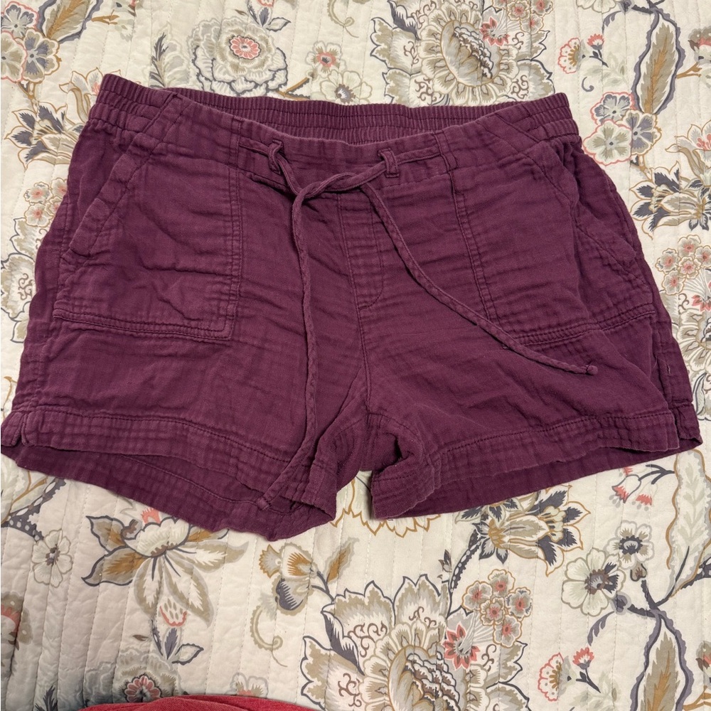 Old navy shorts